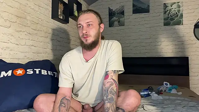 Snapshot of leesmoke chatting on 13, 2, 2025 leesmoke online show from 13, 2, 2025