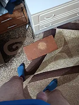 Tyhguhhijh online show from 24, 4, 2026