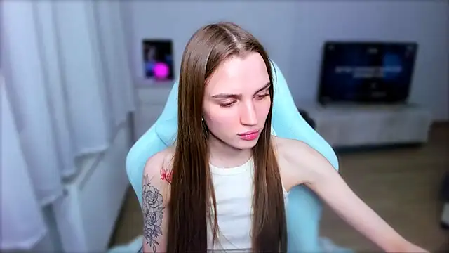 StellaLawless online show from 9, 2, 2025