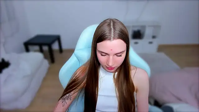 StellaLawless online show from 16, 3, 2025