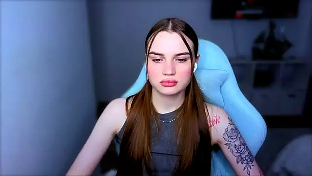 StellaLawless online show from 13, 12, 2025