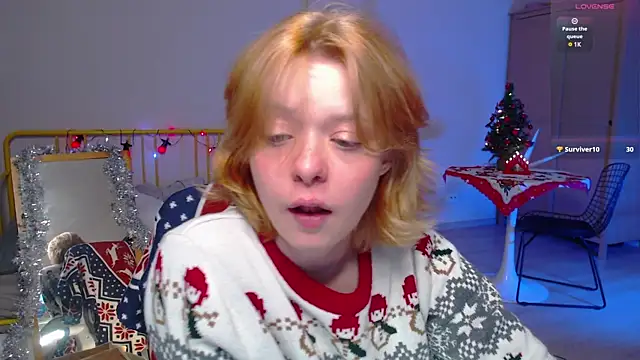 Snapshot of KatieMelone chatting on 16, 12, 2024 KatieMelone online show from 16, 12, 2024