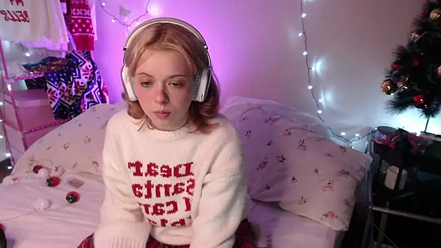 KatieMelone online show from 14, 12, 2025