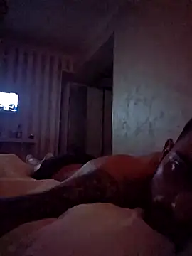 denisxlRo online show from 2, 1, 2025