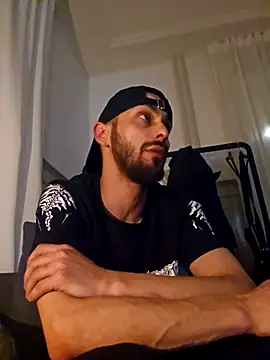 denisxlRo online show from 4, 4, 2026