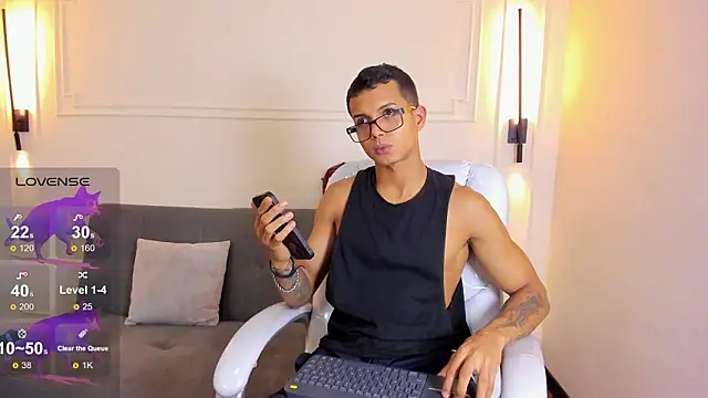 Snapshot of Paradise_boy_s chatting on 19, 2, 2026 Paradise boy s online show from 19, 2, 2026