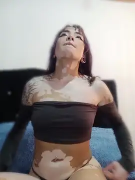 dayana harlow2 online show from 22, 3, 2026