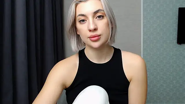 Snapshot of hot-sasha9 chatting on 12, 12, 2024 hot-sasha9 online show from 12, 12, 2024