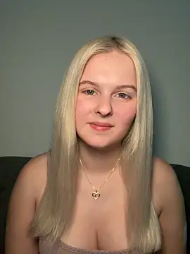 Allylove03 online show from 13, 3, 2026