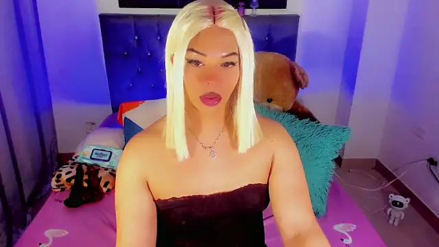 Zakura hot1 online show from 29, 11, 2025