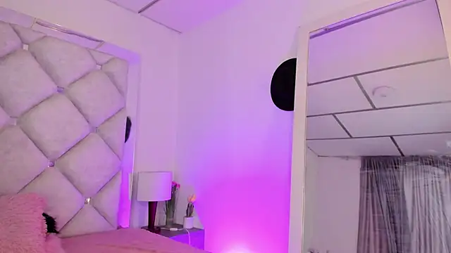 Snapshot of alessiaferry chatting on 20, 2, 2026 alessiaferry online show from 20, 2, 2026