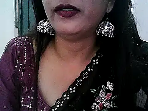 Model-Tanya online show from 2, 2, 2025