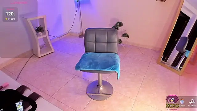 Snapshot of amelyaDreams chatting on 21, 11, 2025 amelyaDreams online show from 21, 11, 2025