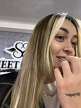 Snapshot of emma_oxford chatting on 9, 12, 2024 emma oxford online show from 9, 12, 2024