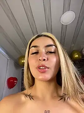 Snapshot of emma_oxford chatting on 15, 2, 2025 emma oxford online show from 15, 2, 2025