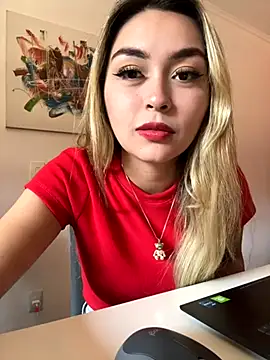 Snapshot of emma_oxford chatting on 29, 9, 2025 emma oxford online show from 29, 9, 2025