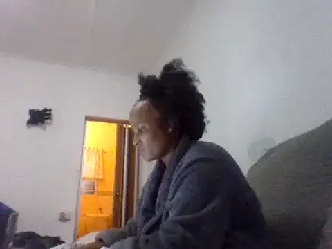 Snapshot of BabeAssXX chatting on 17, 2, 2025 BabeAssXX online show from 17, 2, 2025