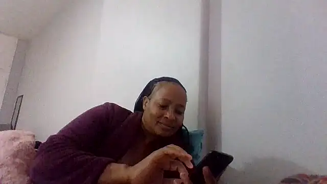 Snapshot of BabeAssXX chatting on 10, 10, 2025 BabeAssXX online show from 10, 10, 2025