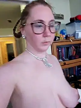 littlelustlamb online show from 6, 12, 2024