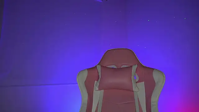 little-Emma online show from 13, 2, 2026