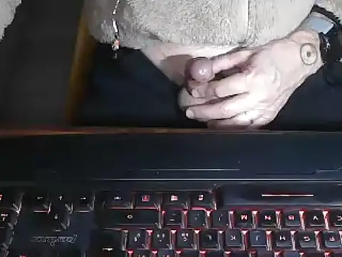 Snapshot of Adri_gard chatting on 25, 1, 2025 Adri gard online show from 25, 1, 2025