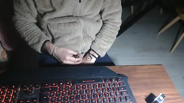 Adri gard online show from 3, 4, 2026