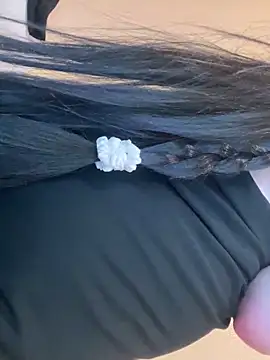 Evelyn Moon online show from 17, 2, 2025