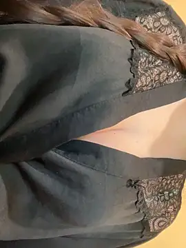 Evelyn Moon online show from 7, 11, 2025