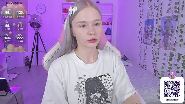 Snapshot of Milia_Parker chatting on 22, 12, 2024 Milia Parker online show from 22, 12, 2024