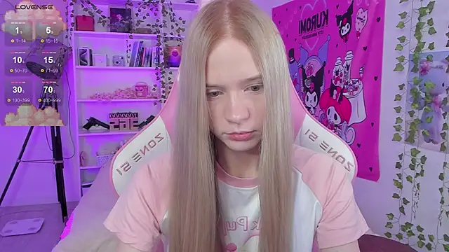 Snapshot of Milia_Parker chatting on 18, 2, 2025 Milia Parker online show from 18, 2, 2025