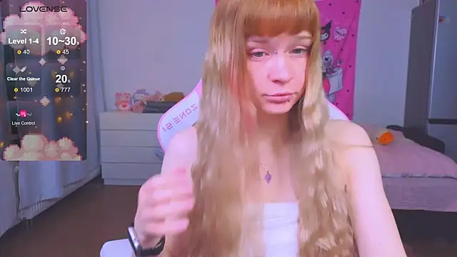 Snapshot of Milia_Parker chatting on 2, 11, 2025 Milia Parker online show from 2, 11, 2025