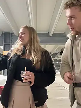 Snapshot of NickyGold_Official chatting on 15, 12, 2024 NickyGold Official online show from 15, 12, 2024