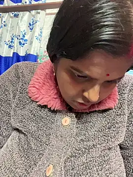 Beauty-queen online show from 3, 2, 2026