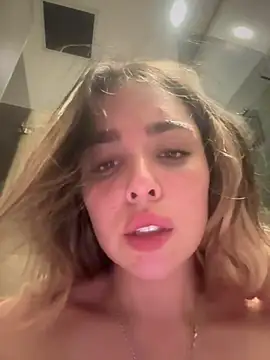 Snapshot of Alirawrz chatting on 20, 3, 2025 Alirawrz online show from 20, 3, 2025