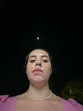 Snapshot of Alirawrz chatting on 4, 2, 2026 Alirawrz online show from 4, 2, 2026