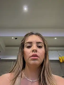 Snapshot of Alirawrz chatting on 23, 2, 2026 Alirawrz online show from 23, 2, 2026