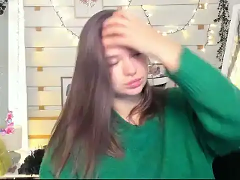 Josephine Kiss online show from 21, 12, 2025