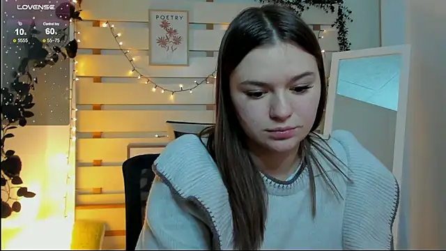 Josephine Kiss online show from 5, 2, 2026