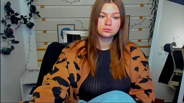 Josephine Kiss online show from 26, 4, 2026