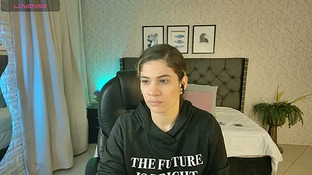 Snapshot of sussy__stone chatting on 8, 12, 2024 sussy stone online show from 8, 12, 2024