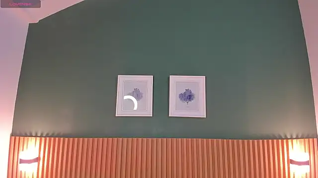  anavictoria  online show from 28, 1, 2025