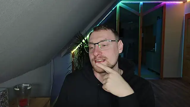 Relsxboy online show from 11, 2, 2025