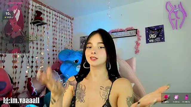 Snapshot of lucyy_tay chatting on 6, 2, 2026 lucyy tay online show from 6, 2, 2026