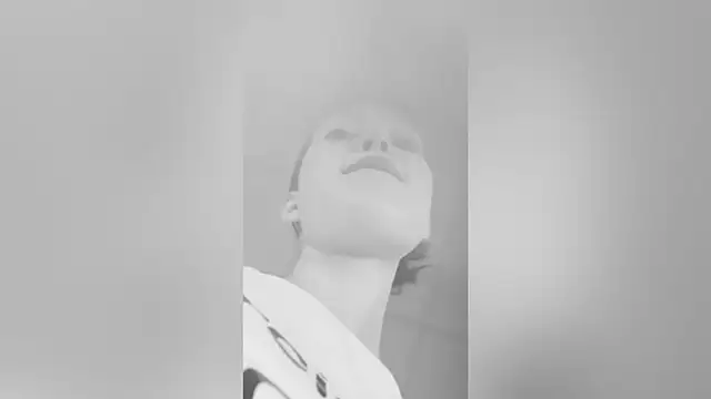 LolaLemona online show from 15, 9, 2025