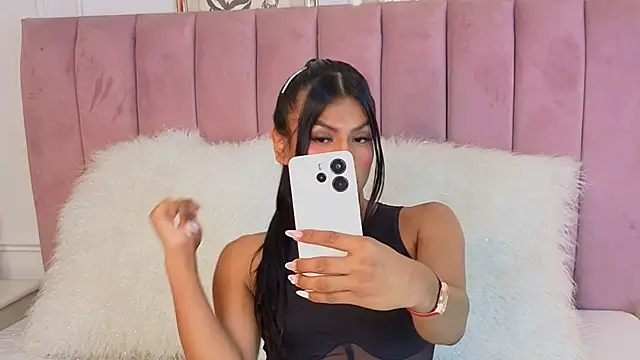 Snapshot of KimberlyCutee chatting on 7, 5, 2026 KimberlyCutee online show from 7, 5, 2026