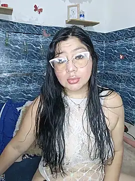 keterinjones--11 online show from 23, 5, 2026