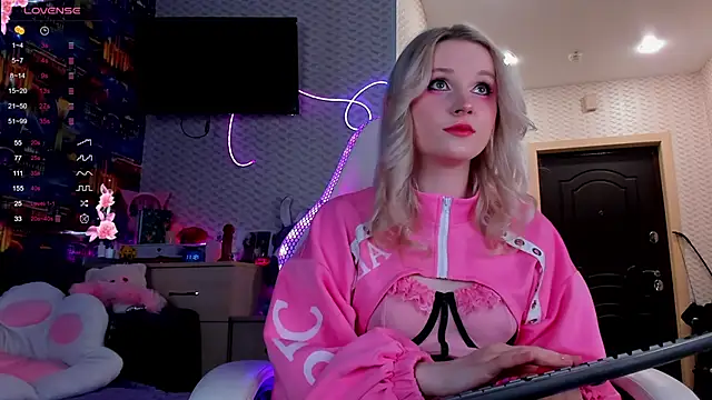 SweeteRose Royce online show from 11, 11, 2025