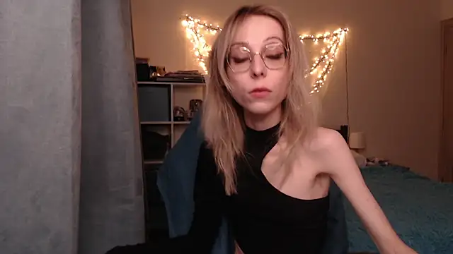 Snapshot of amber_quell_here chatting on 20, 2, 2025 amber quell here online show from 20, 2, 2025