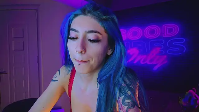 AriaVoss online show from 21, 12, 2024