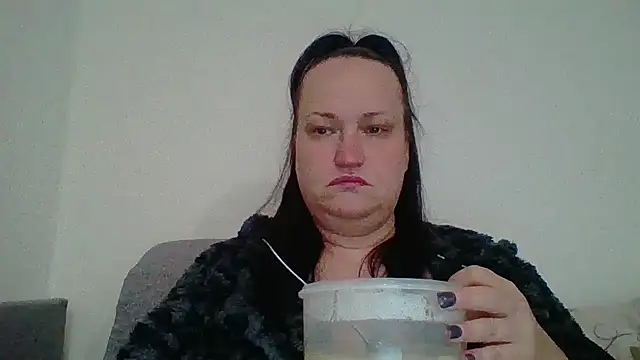  squirty cum lady  online show from 18, 10, 2025